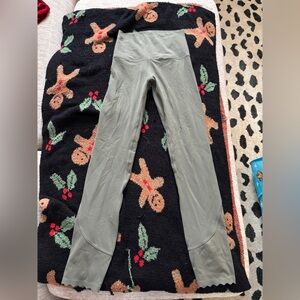 Lululemon align scallop legging 25”
